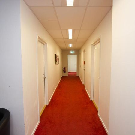 Hostel Fyristorg Уппсала Экстерьер фото