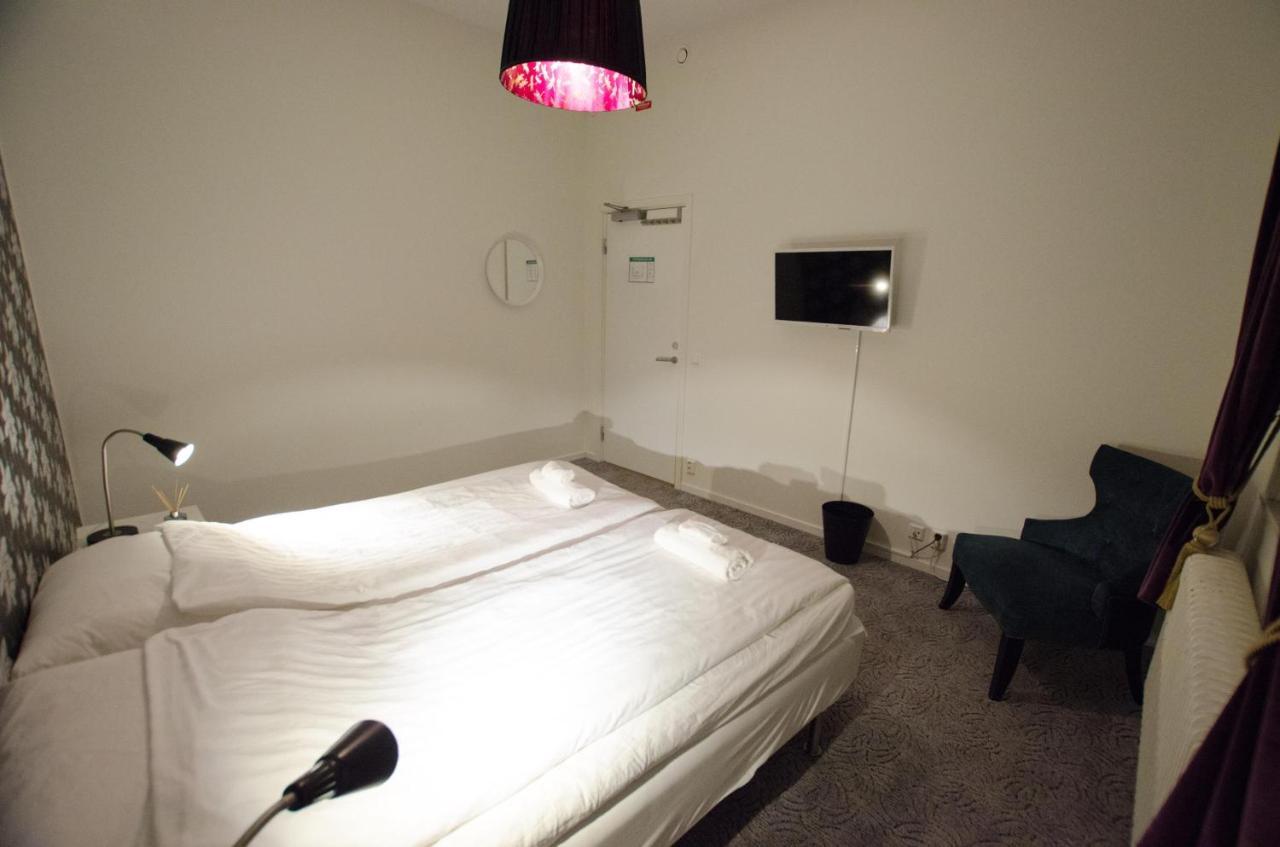 Hostel Fyristorg Уппсала Экстерьер фото