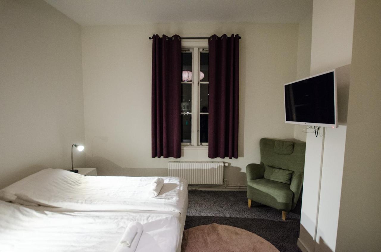 Hostel Fyristorg Уппсала Экстерьер фото